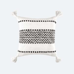 Декоративная черно-белая подушка Desert