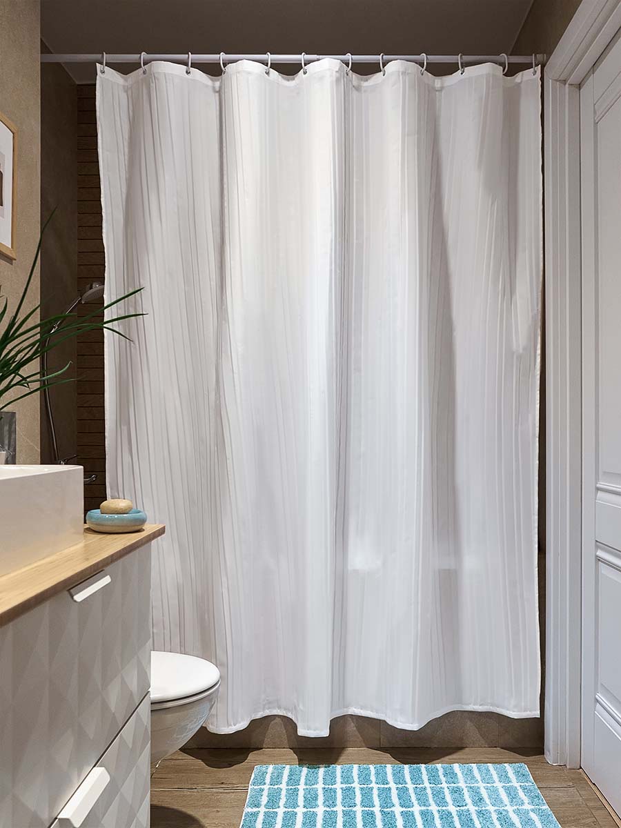 Белая тканевая штора для ванной Sukhona