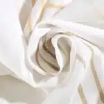 Тканевая штора для ванной Nebeskvit молочного цвета